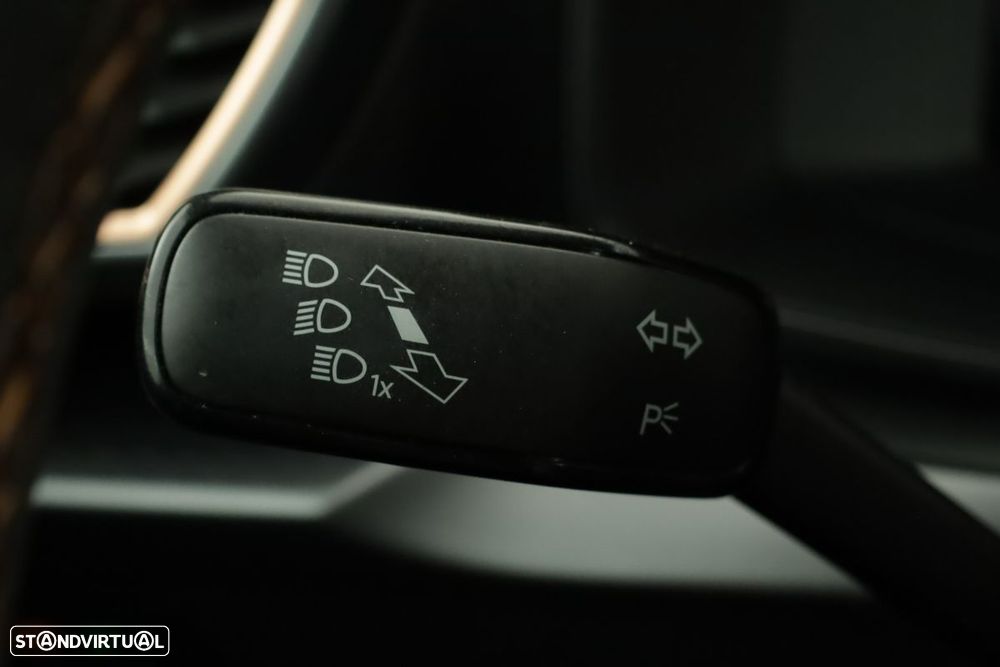 Cupra Formentor 1.5 e-Hybrid DSG - 17