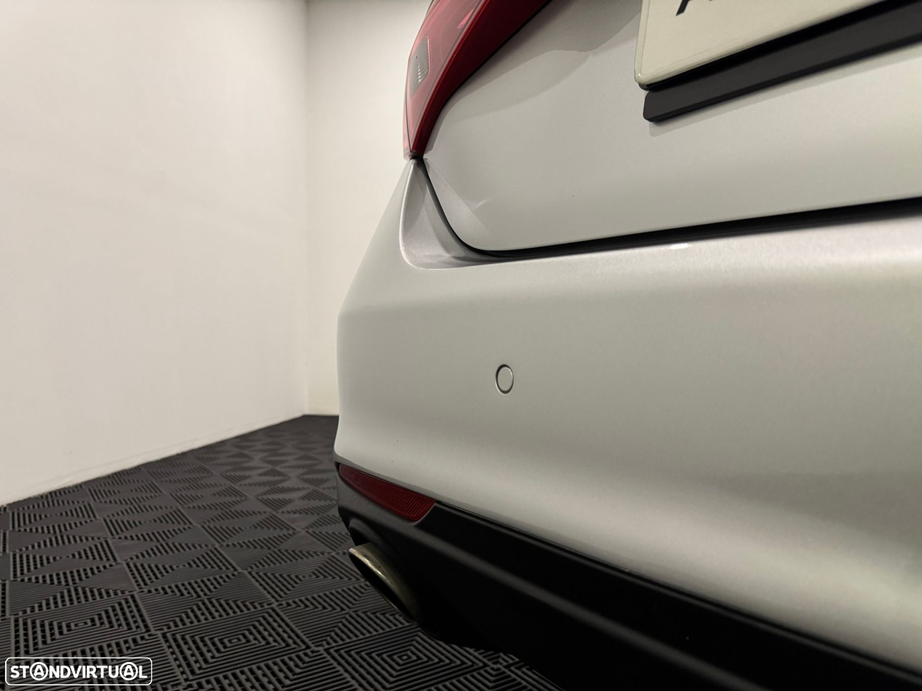 Alfa Romeo Giulia 2.2 D Super - 23