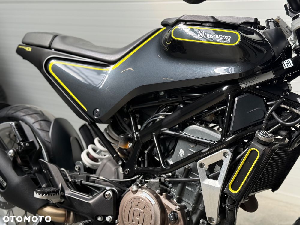 Husqvarna Svartpilen - 16