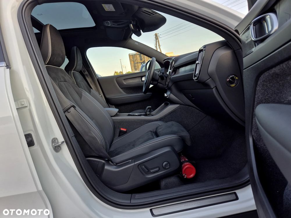 Volvo XC 40 T4 Plug-In Hybrid Inscription - 9