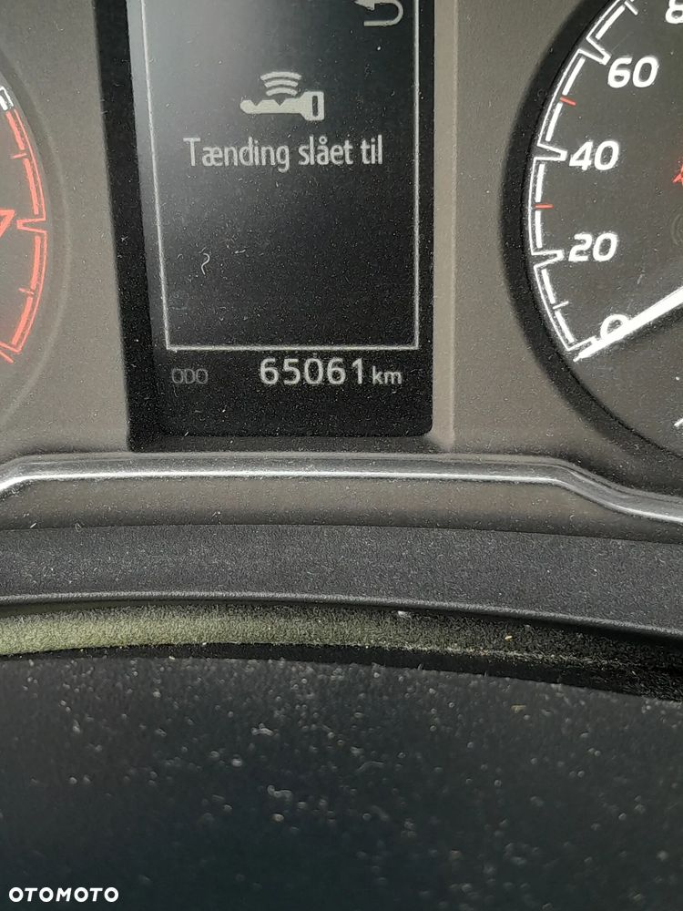 Toyota Yaris - 13