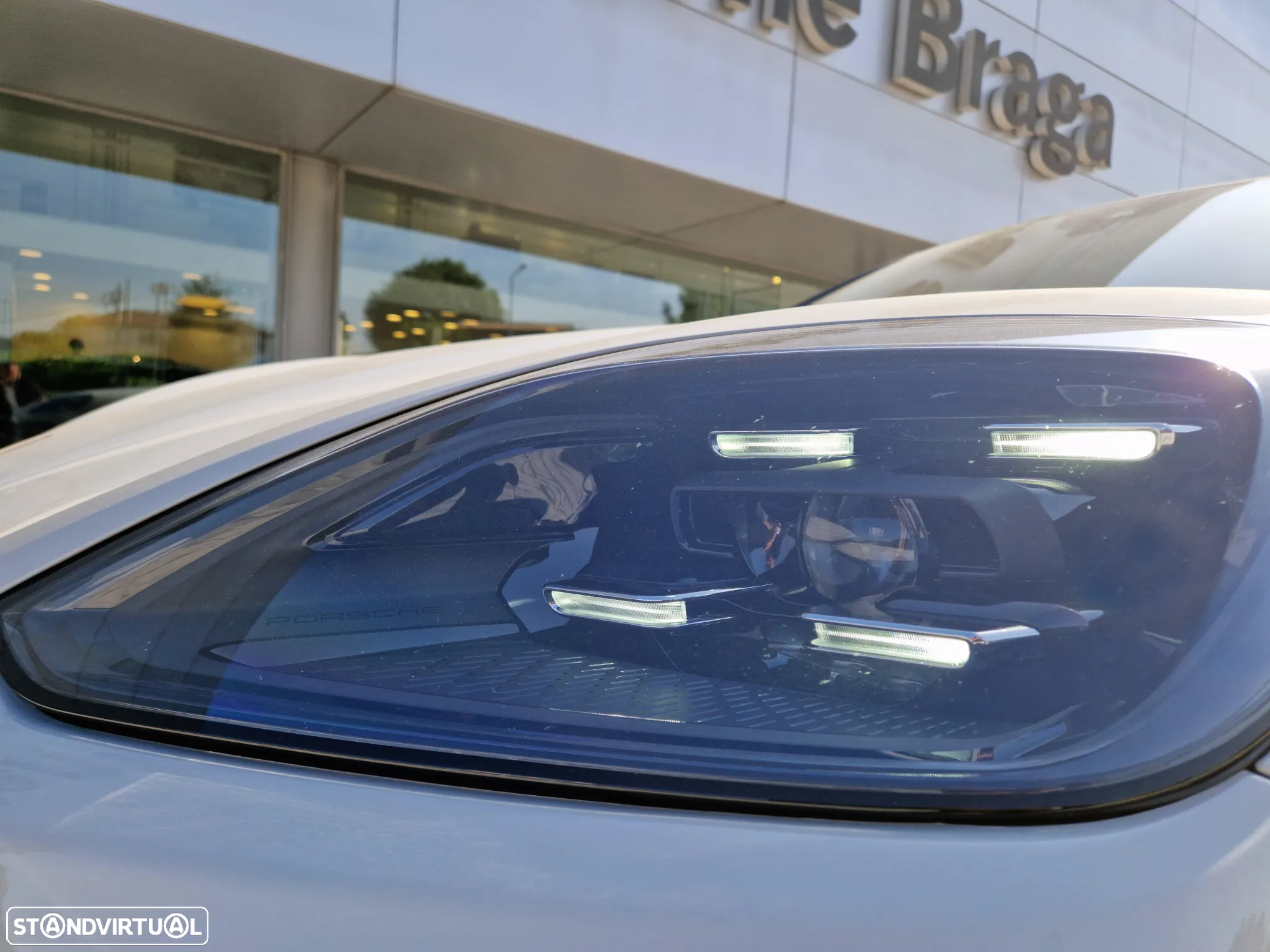 Porsche Cayenne Coupé E-Hybrid - 8
