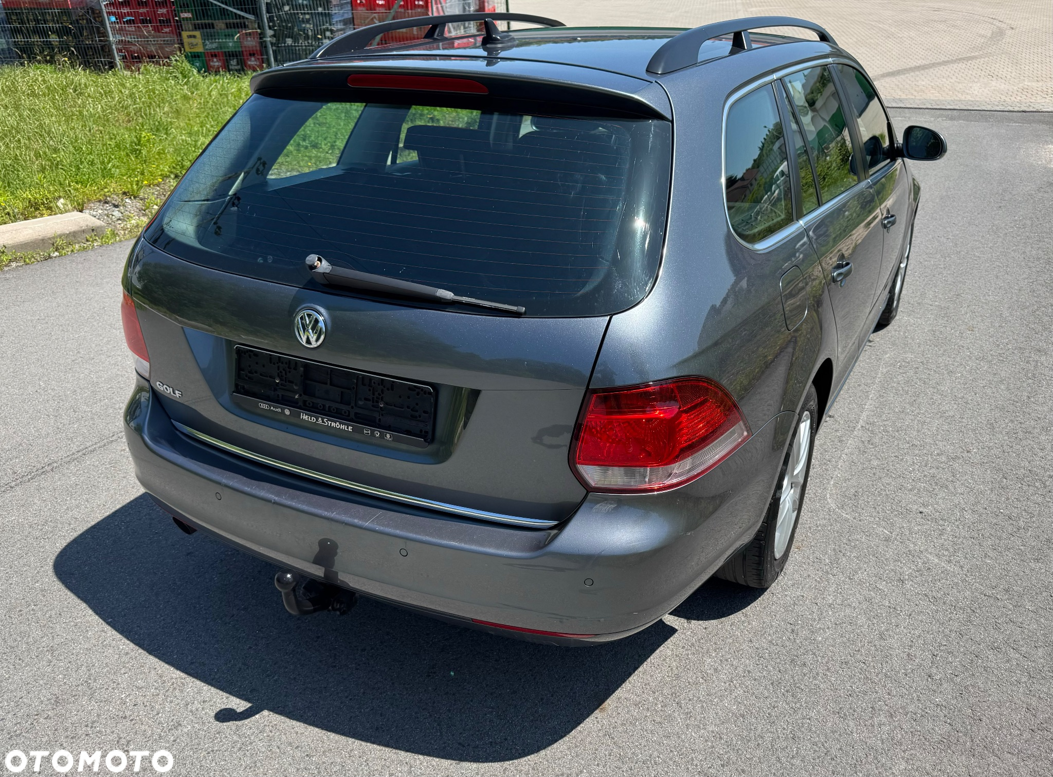 Volkswagen Golf 1.6 TDI DPF Comfortline - 6