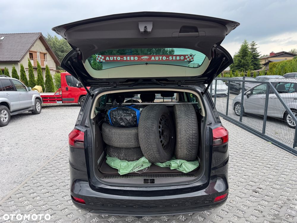 Opel Zafira Tourer 1.4 Turbo Business Edition - 18