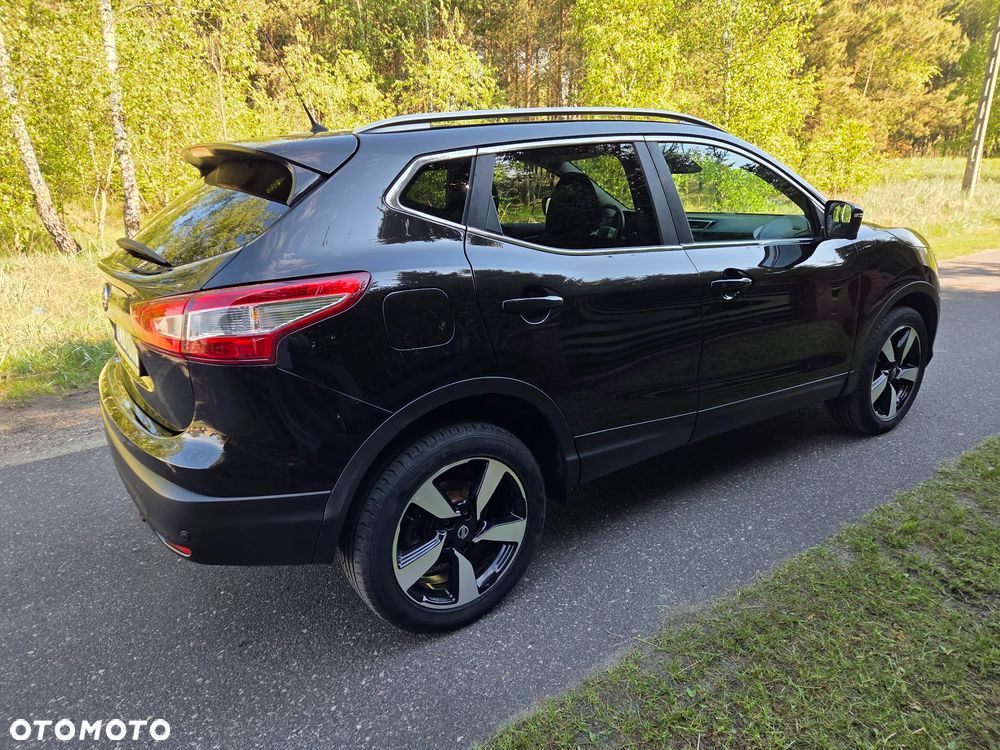 Nissan Qashqai 1.2 DIG-T Tekna Xtronic - 6