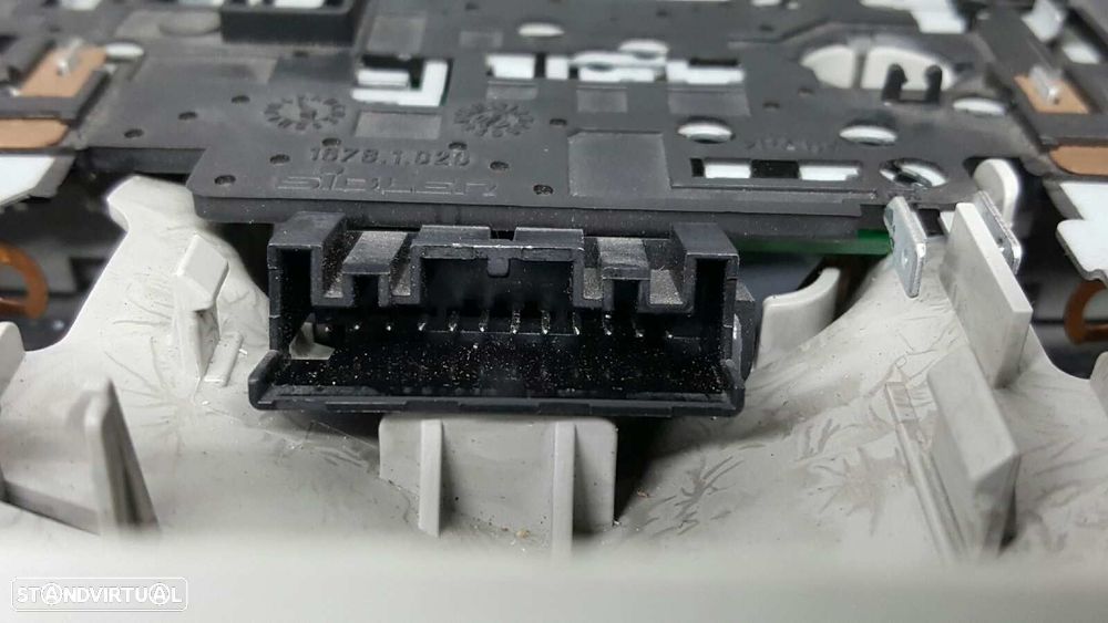 LUZ INTERIOR AUDI A3 SPORTBACK (8P) 1.9 TDIE - 5