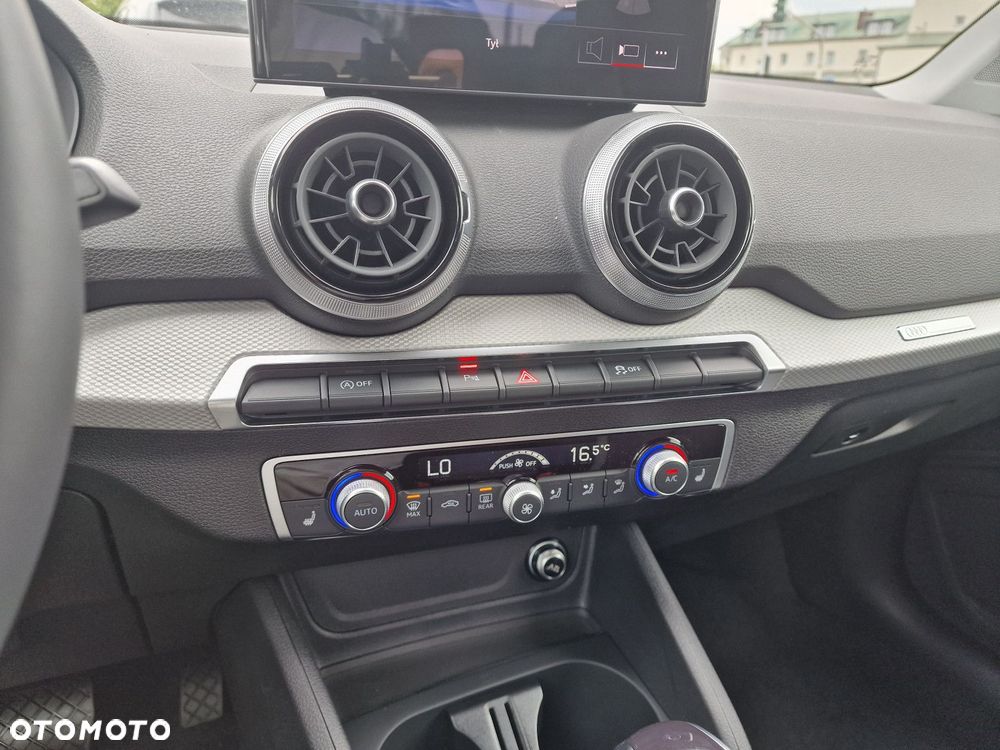 Audi Q2 - 16