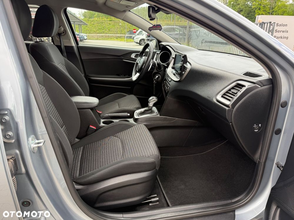 Kia XCeed 1.5 T-GDI M DCT - 25