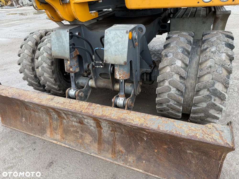 Liebherr A 910 Compact 2015 r. - 10