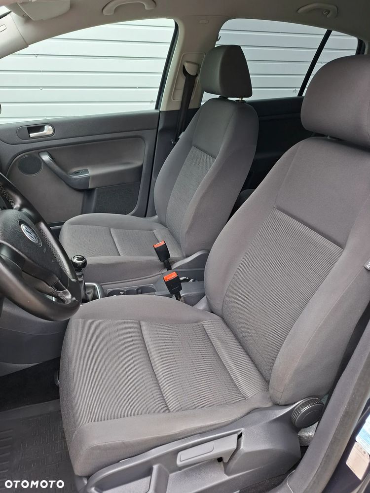 Volkswagen Golf Plus 1.9 TDI Comfortline - 24