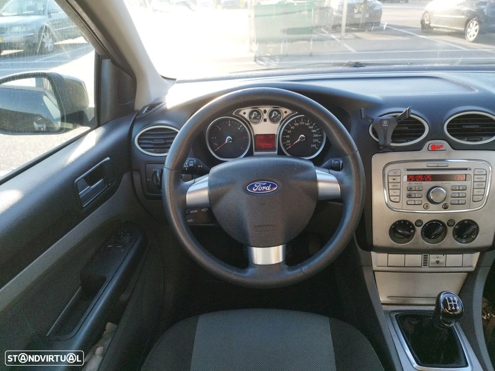 Ford Focus - 7
