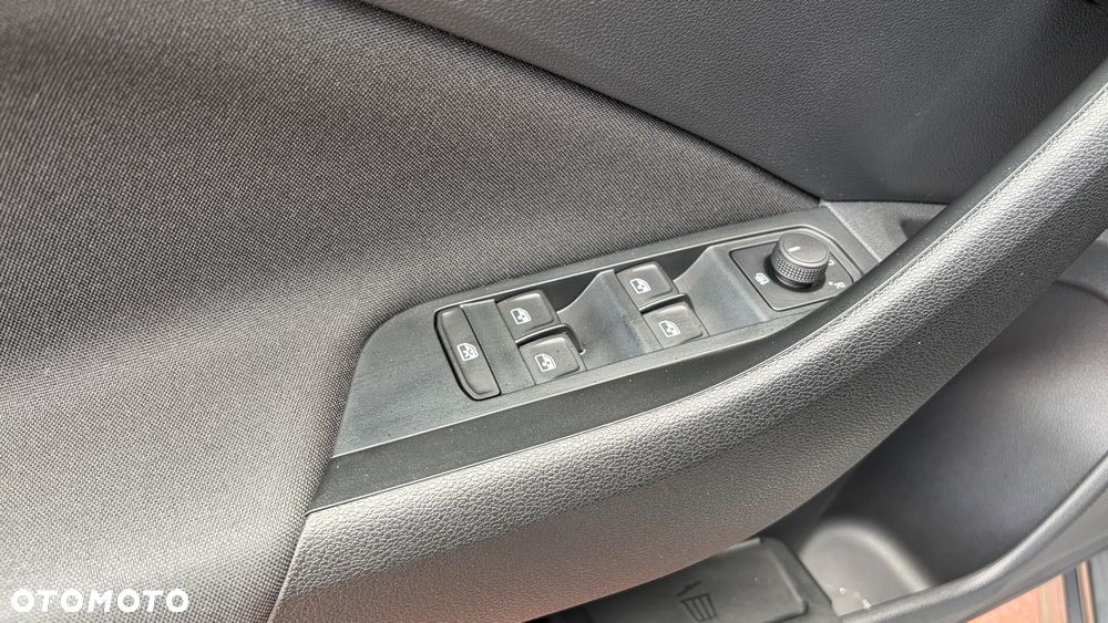 Skoda Kamiq 1.0 TSI Selection - 9