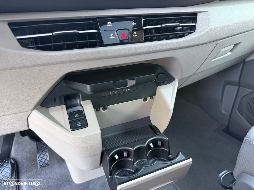 VW Multivan 1.5 TSI e-Hybrid Life DSG - 38
