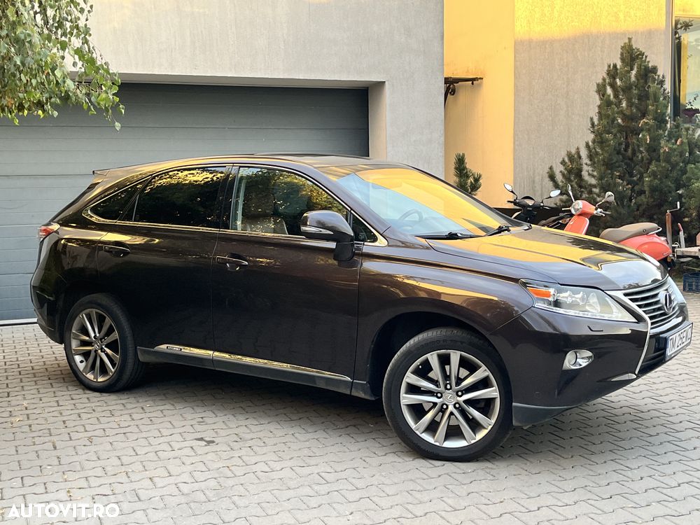 Lexus Seria RX - 23