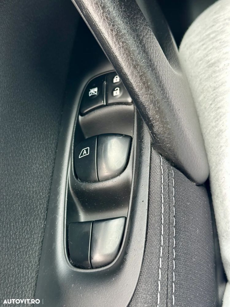 Nissan Qashqai - 18