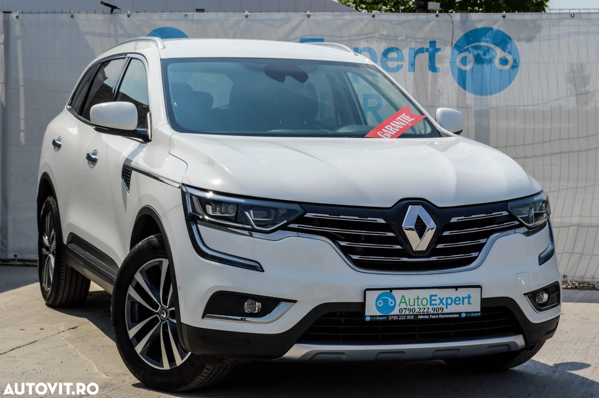 Renault Koleos ENERGY dCi 175 X-tronic 4WD INTENS - 9