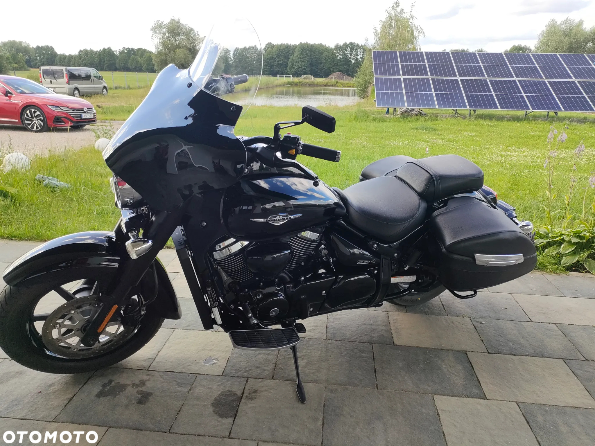 Suzuki Boulevard - 2