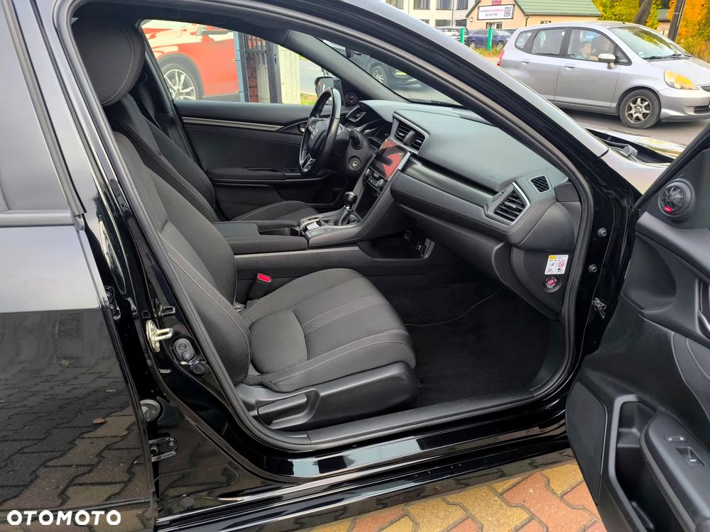 Honda Civic 1.6 i-DTEC Lifestyle Black Edition - 16