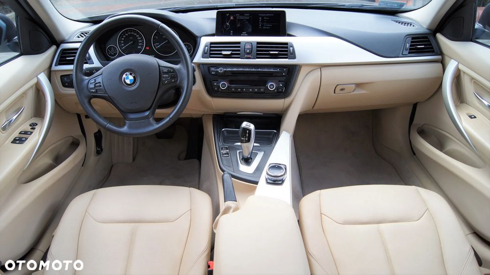 BMW Seria 3 - 1