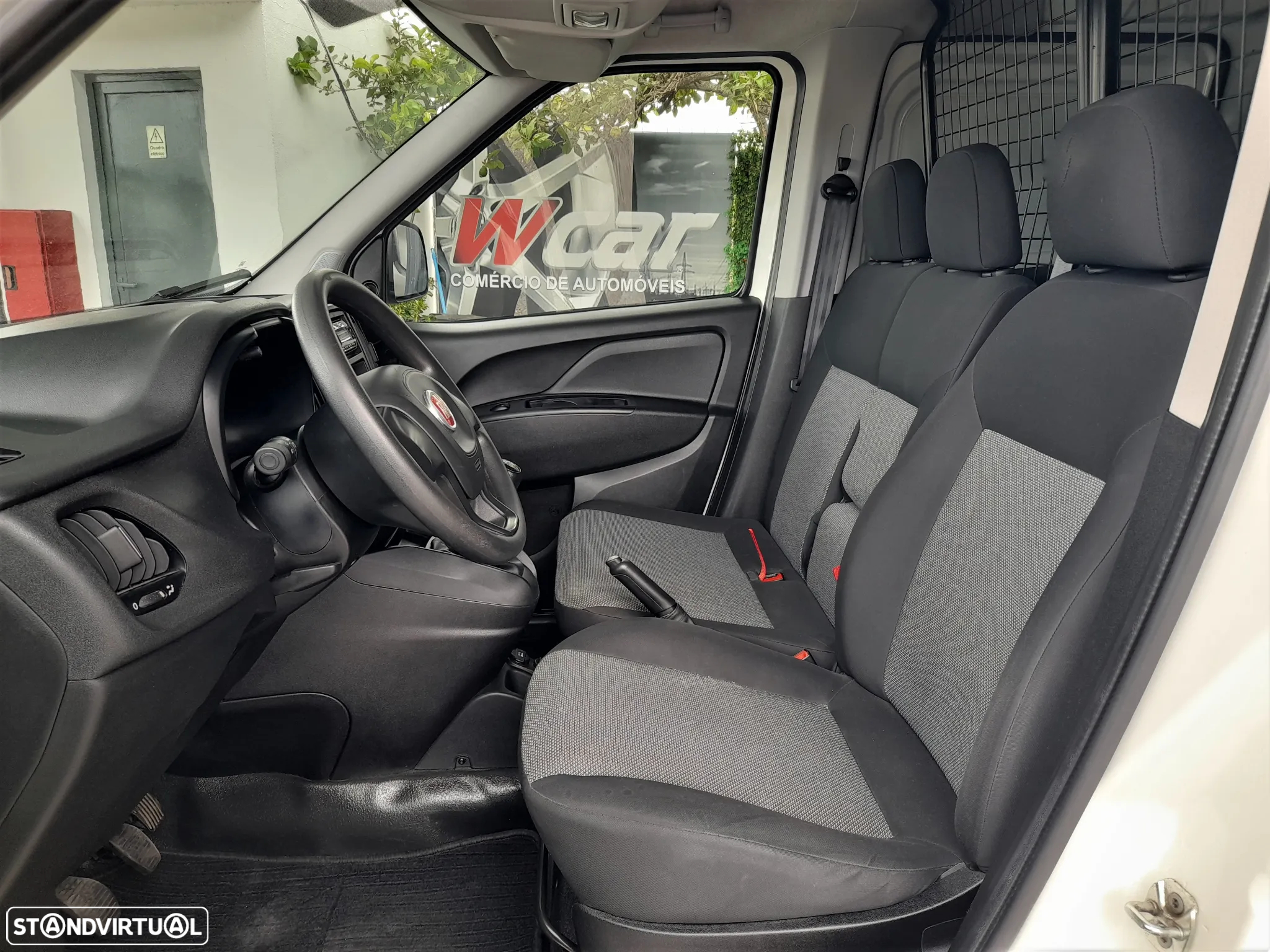 Fiat Doblo 1.3 M-Jet 3 Lugares - 5