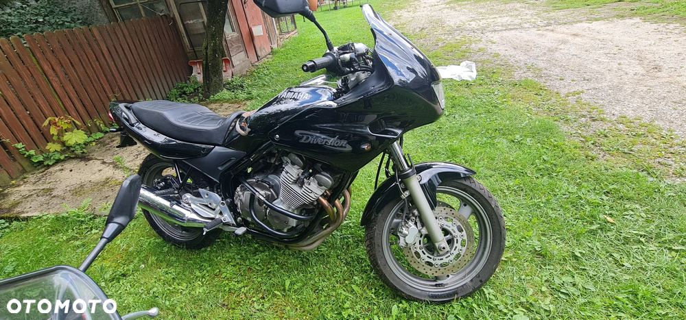 Yamaha XJ - 13