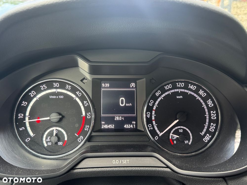 Skoda Octavia 2.0 TDI RS EU6 - 24