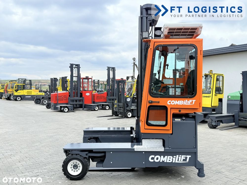 Combilift WÓZEK CZTEROKIERUNKOWY - WIELOKIERUNKOWY | COMBILIFT C4000 | DIESEL | TRIPLEX 6800MM | POZYCJONER WIDEŁ | OGRZEWANIE + KLIMATYZACJA | STAN IDEALNY | Szeroka oferta wózków czterokierunkowych i bocznych, dopasowanych do różnorodnych potrzeb i zastosowań - 11