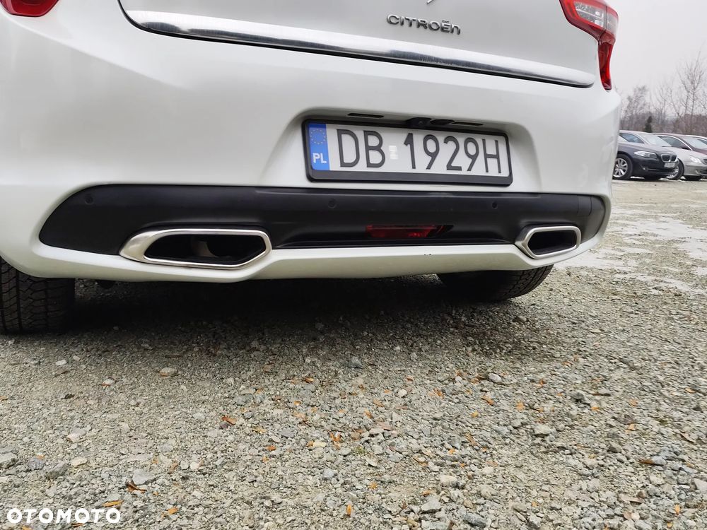 Citroën DS5 2.0 HDi Hybrid4 SoChic MCP - 29