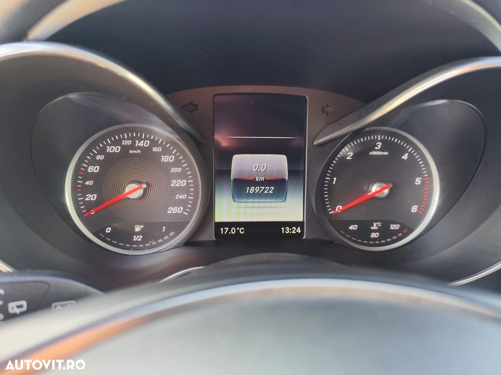 Mercedes-Benz C - 7
