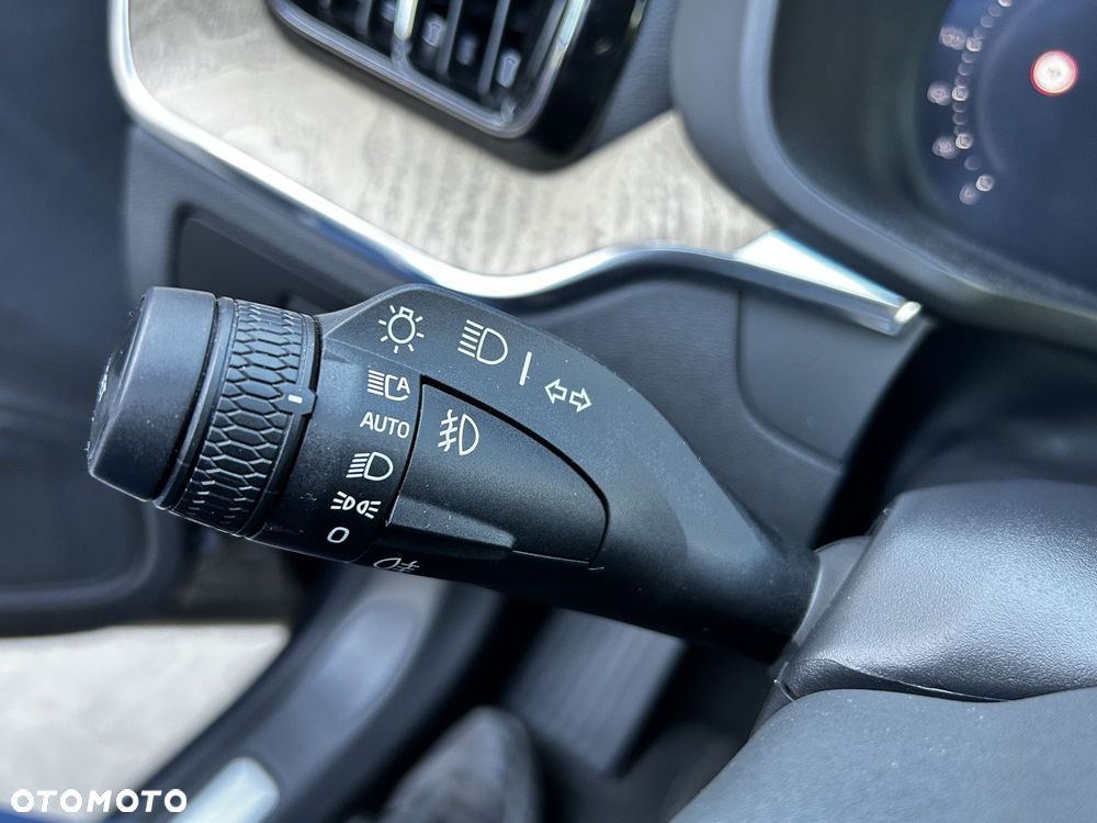 Volvo XC 60 - 25