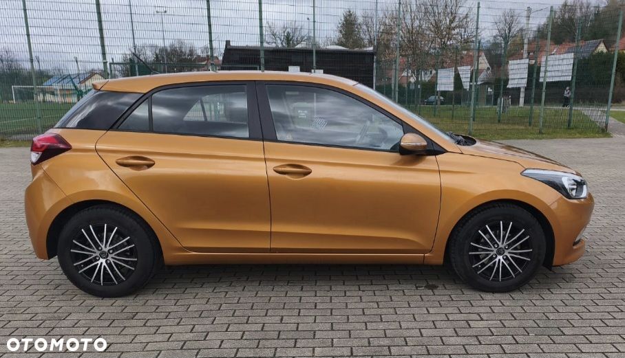 Hyundai i20 1.4 Comfort - 13