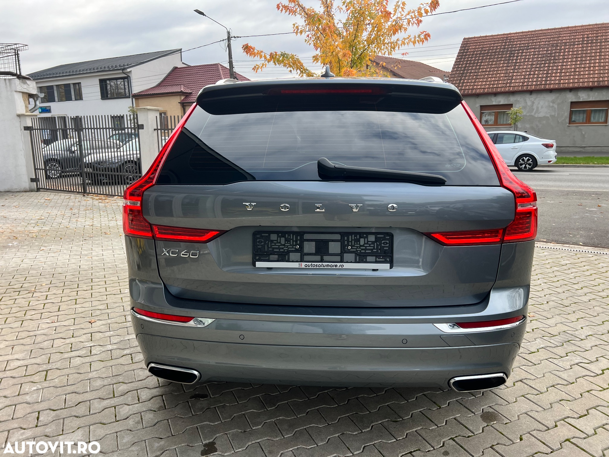 Volvo XC 60 D5 AWD Geartronic Inscription - 6