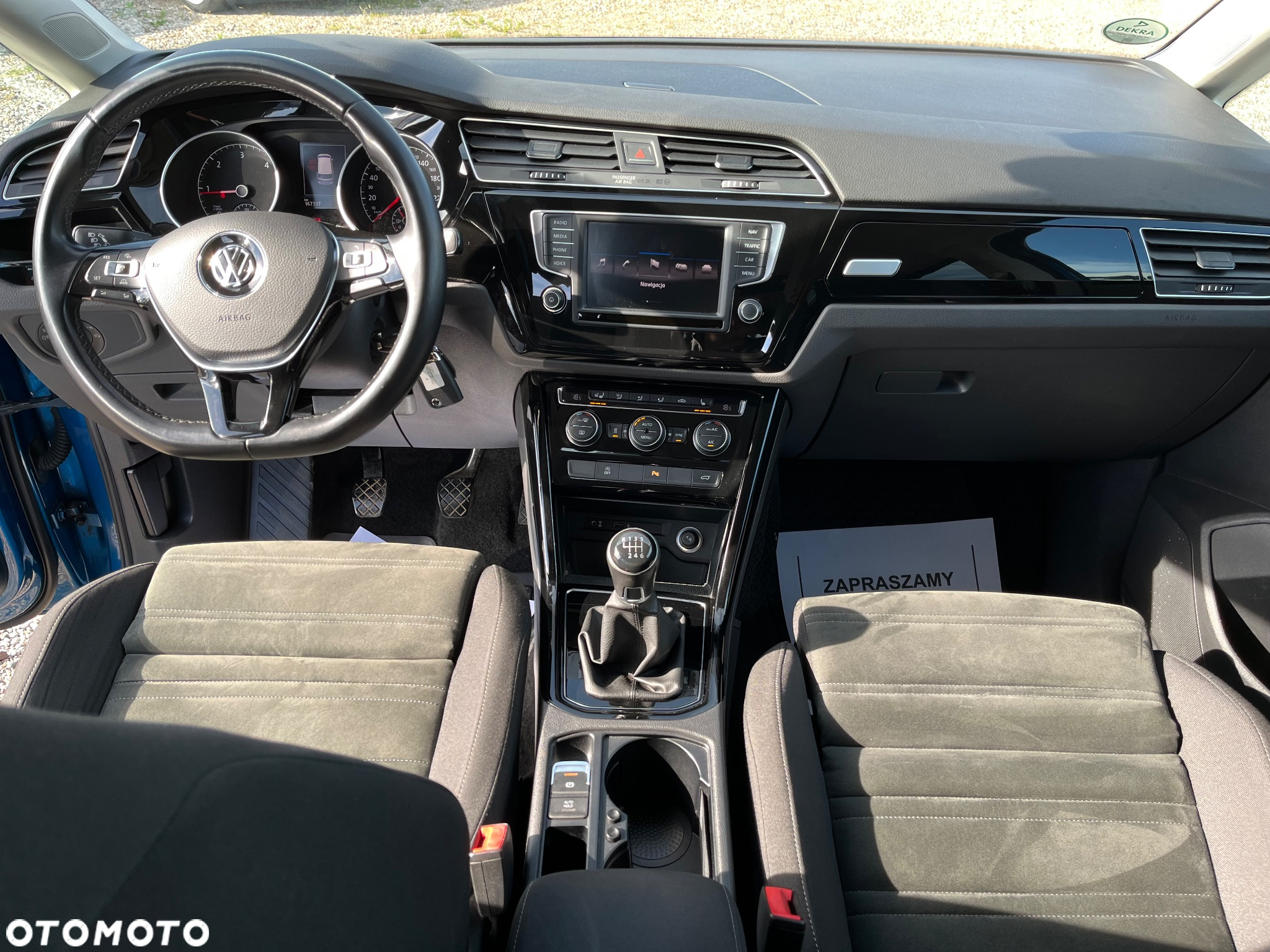 Volkswagen Touran 2.0 TDI BMT Highline - 21