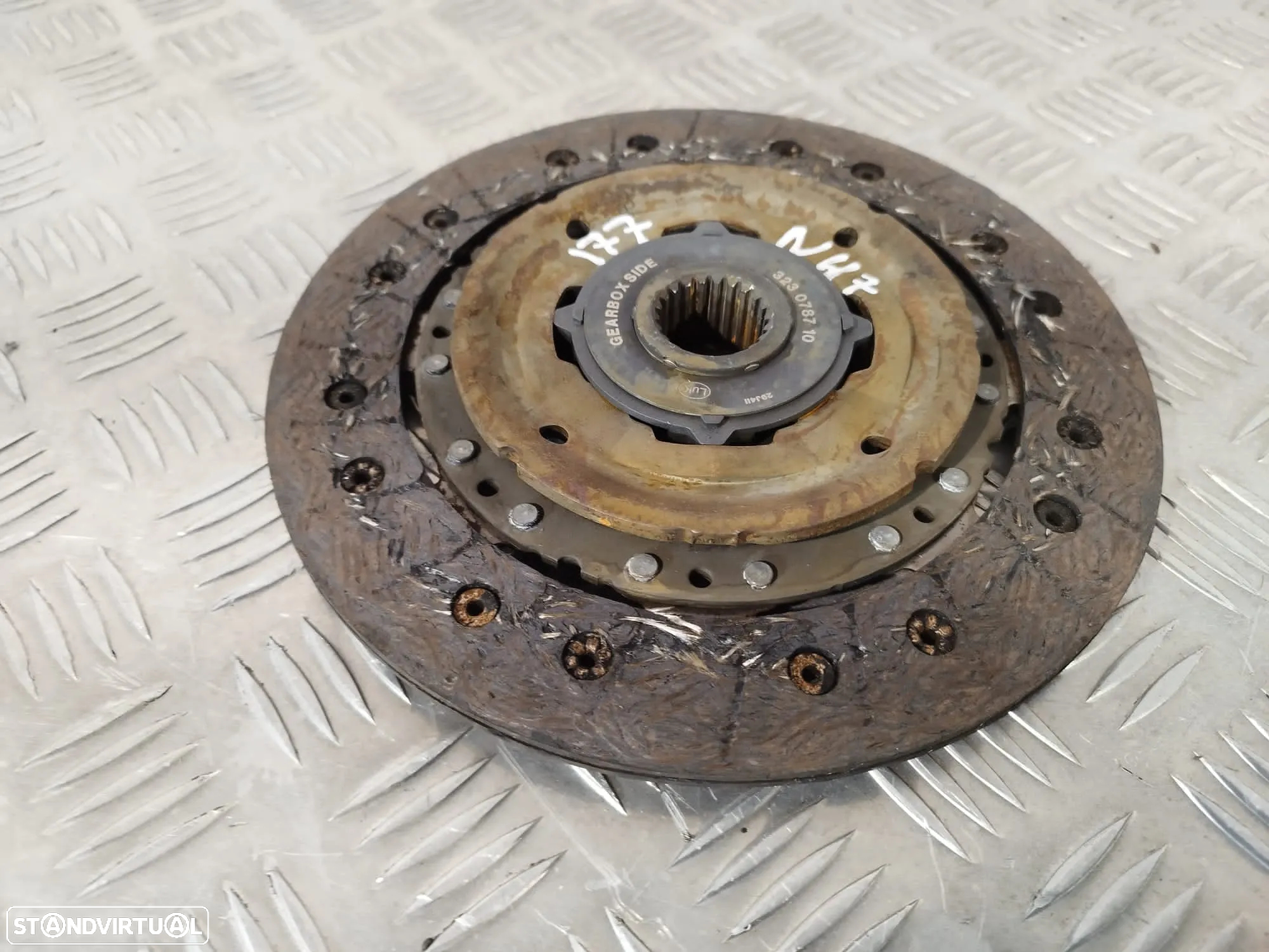 EMBRAIAGEM BIMASSA BMW SERIE 1 E87 120D 16V 177CV N47D20C 21207637279 7637279 3230787 SERIE 1 E82 COUPE E81 E88 CABRIO SERIE 3 E90 E91 E92 COUPE E93 CABRIO X1 E84 X3 E83 - 10
