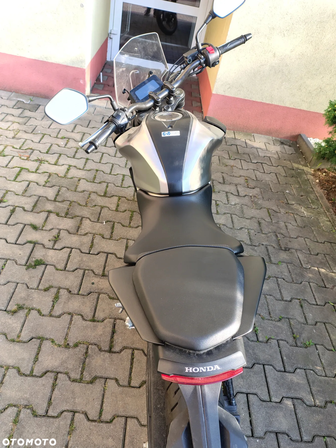 Honda CBF - 8