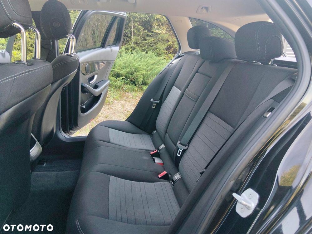 Mercedes-Benz Klasa C 200 (BlueTEC) d 7G-TRONIC Exclusive - 16