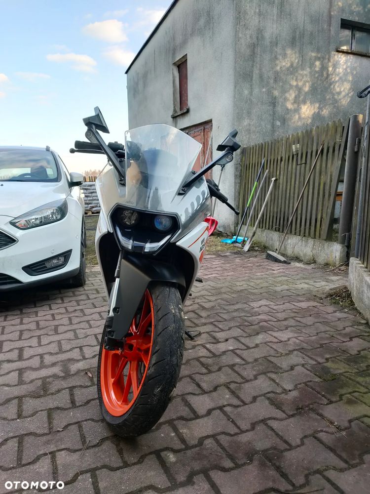 KTM RC 125 - 3