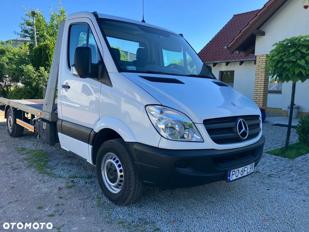 Mercedes-Benz Sprinter - 10