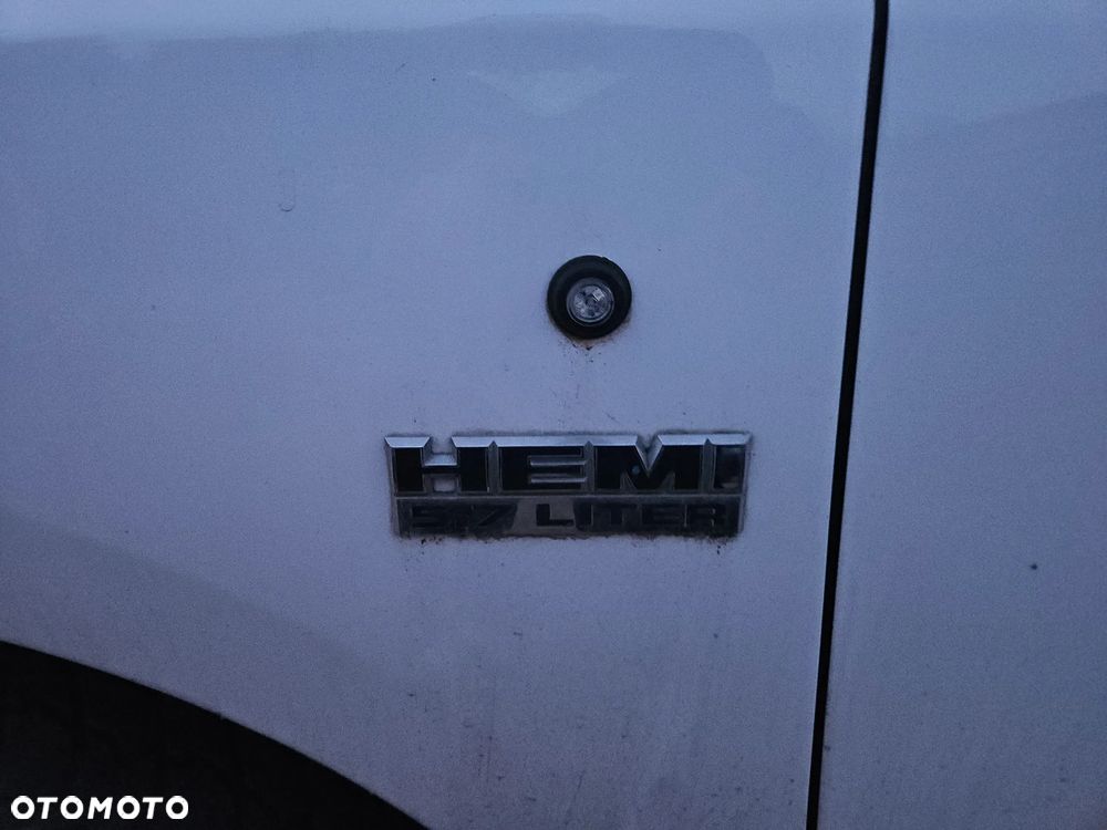 Dodge RAM - 9