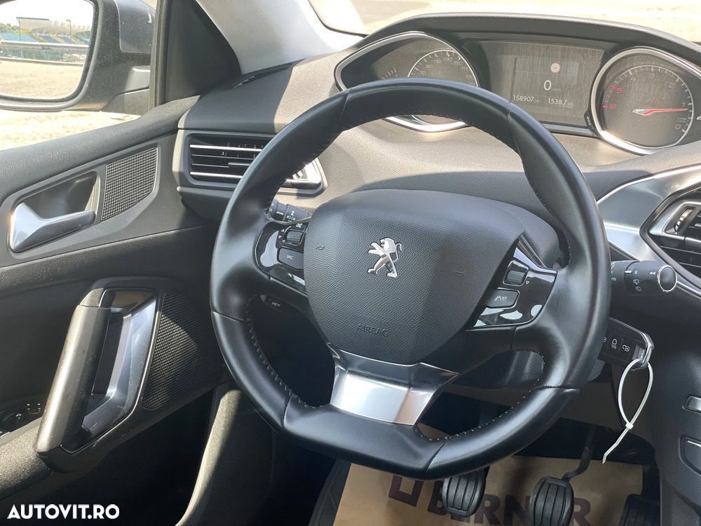 Peugeot 308 BlueHDi FAP 130 Stop & Start Style - 7