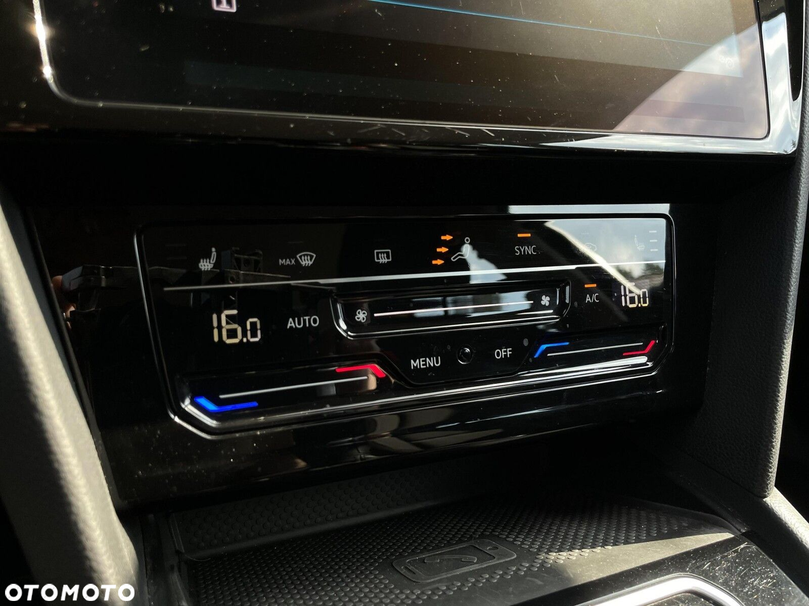 Volkswagen Passat 2.0 TDI Business DSG - 35