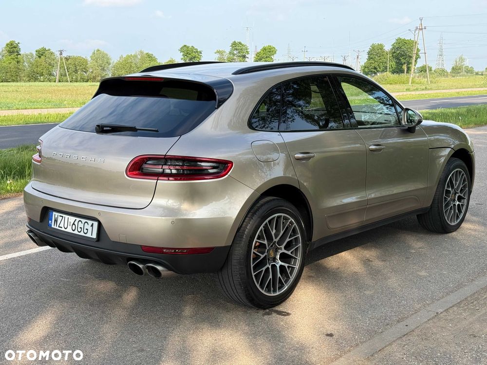 Porsche Macan - 4