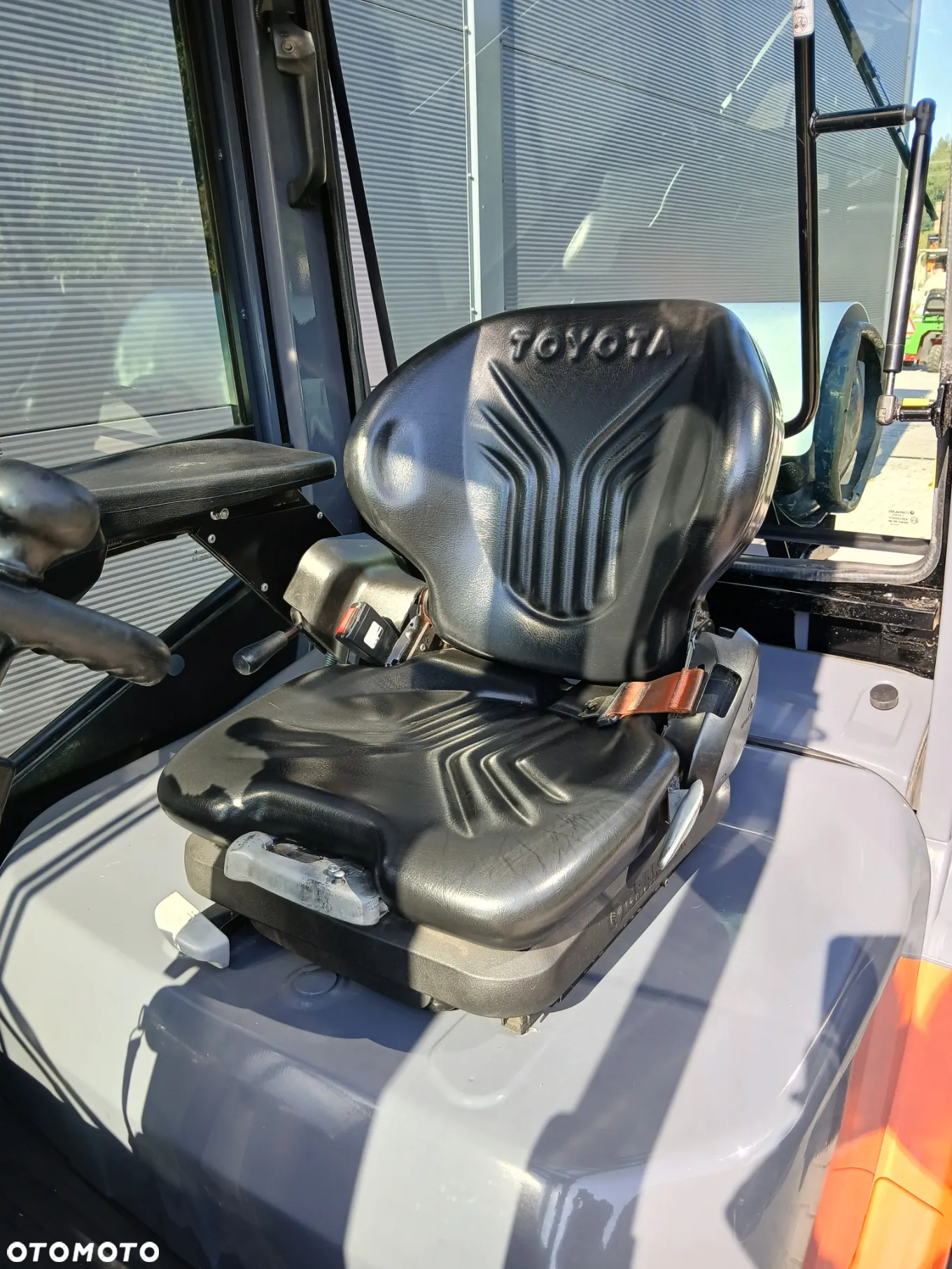 Toyota 02-8FGF20 - 9