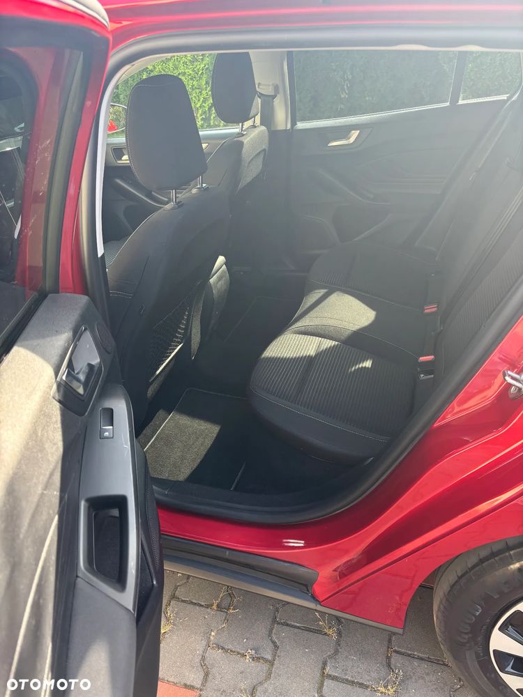 Ford Focus 1.5 EcoBlue STart-Stopp-System TITANIUM X - 28