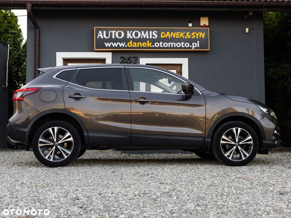 Nissan Qashqai 1.5 dCi N-Connecta - 6