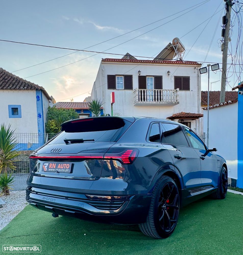 Audi Q8 e-Tron 55 quattro advanced - 6