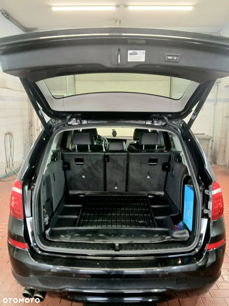 BMW X3 xDrive28i - 9