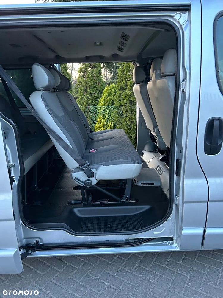 Opel Vivaro 2.0 CDTI L2H1 Life Cosmo - 23