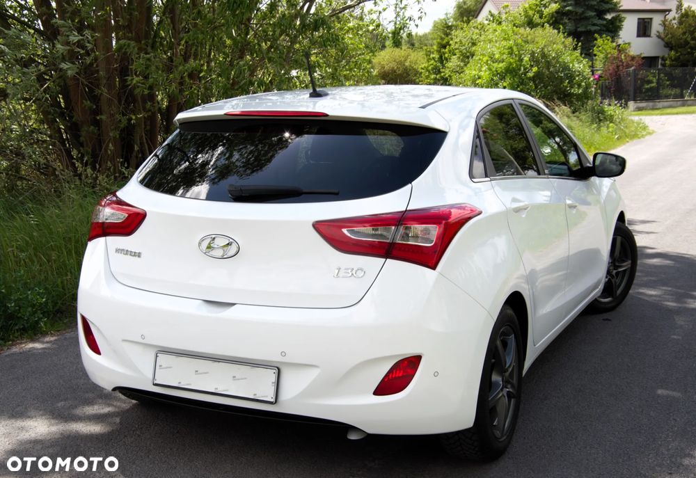 Hyundai i30 blue 1.6 GDI Passion - 6