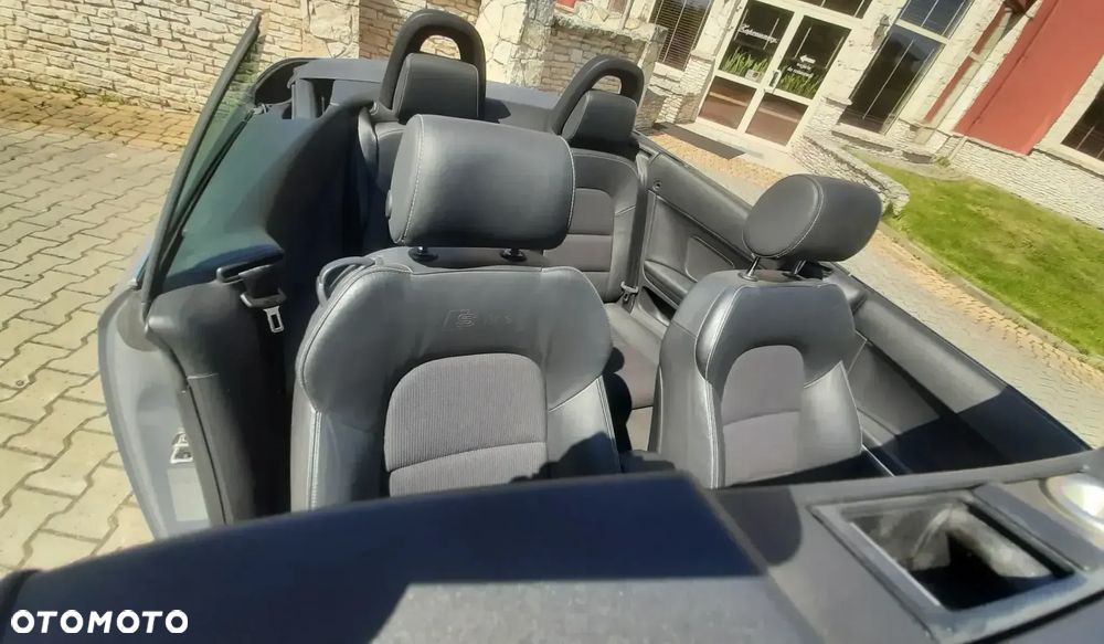 Audi A3 Cabrio 1.2 TFSI S line Sportpaket - 2